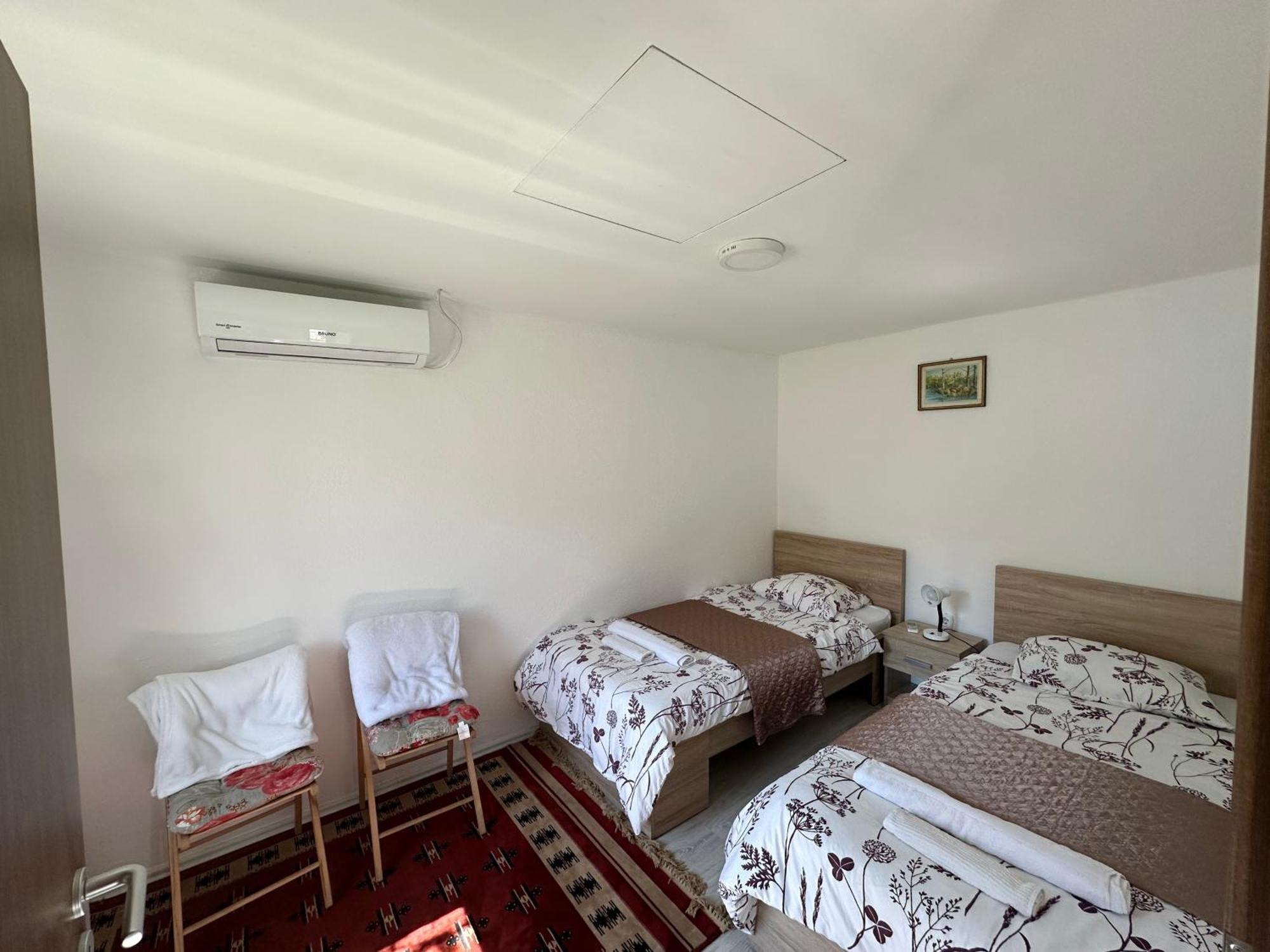 Garden Guesthouse Gjakova Zewnętrze zdjęcie