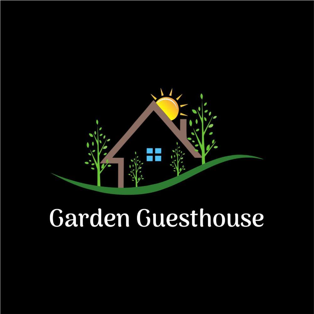 Garden Guesthouse Gjakova Zewnętrze zdjęcie